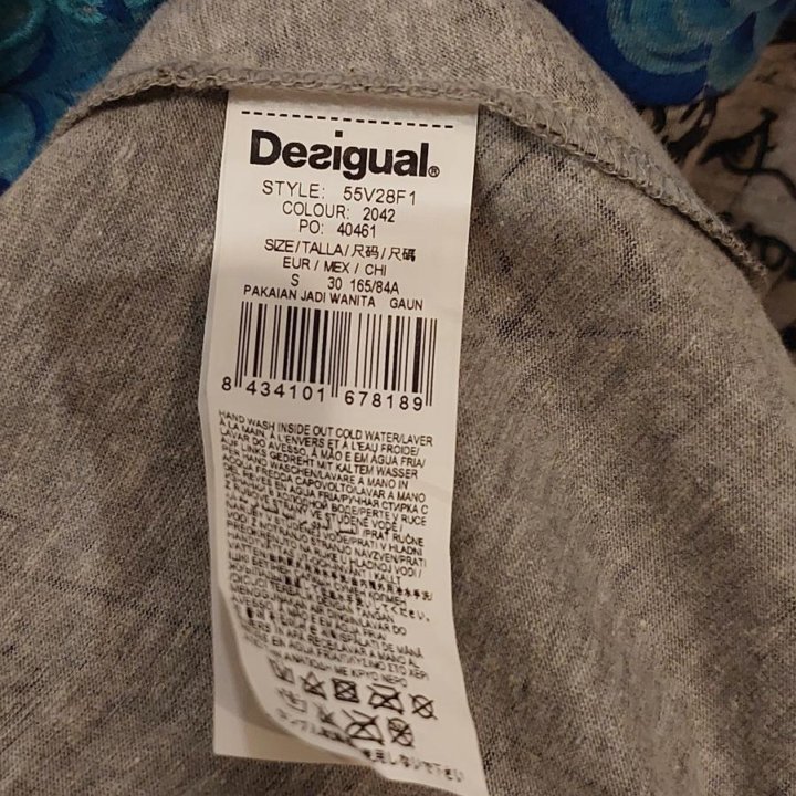 Новое платье Desigual размер S хлопок