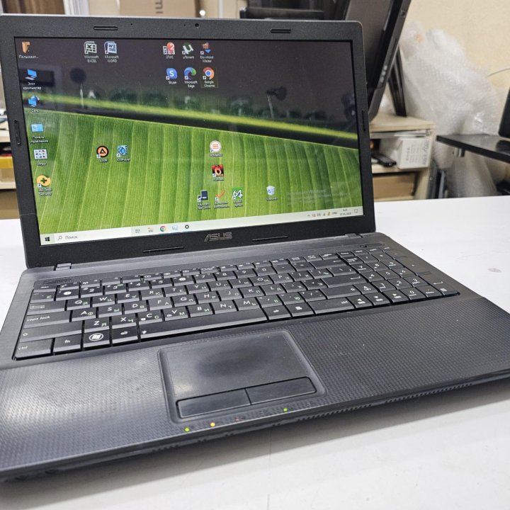 Ноутбук Asus 15.6