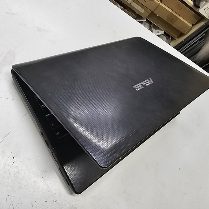 Ноутбук Asus 15.6