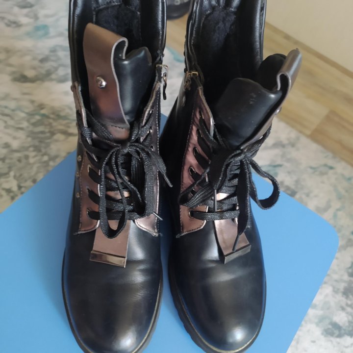 Ботинки на девочку