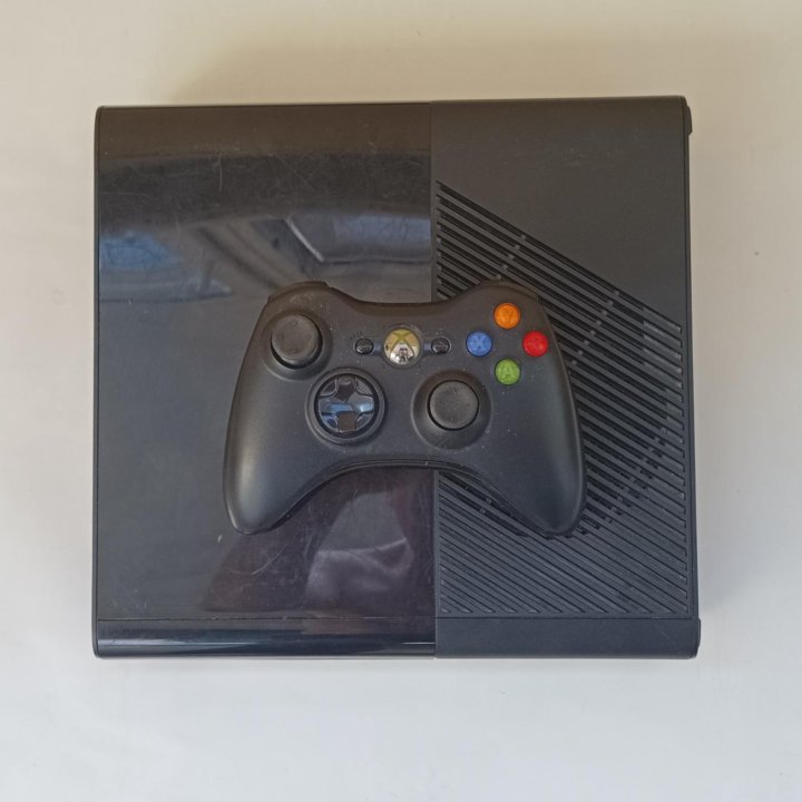 Xbox 360 Slim E 250GB