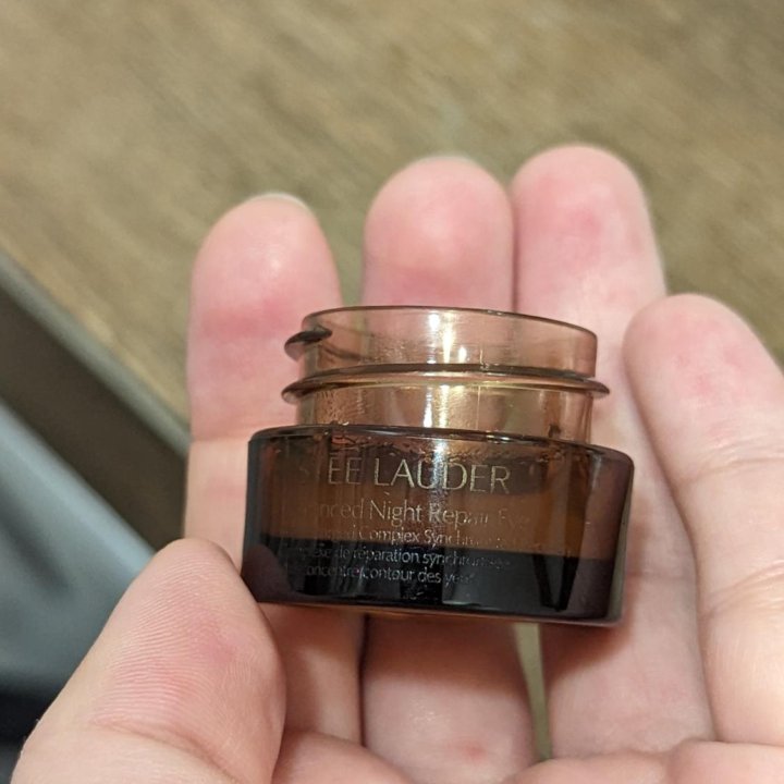 Estee lauder крем для век