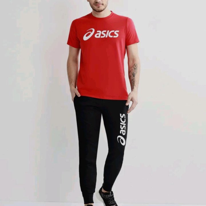 Мужские спортивные штаны Asics.