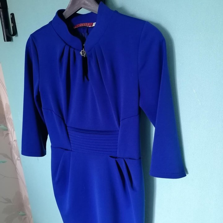 Платья 44 размера