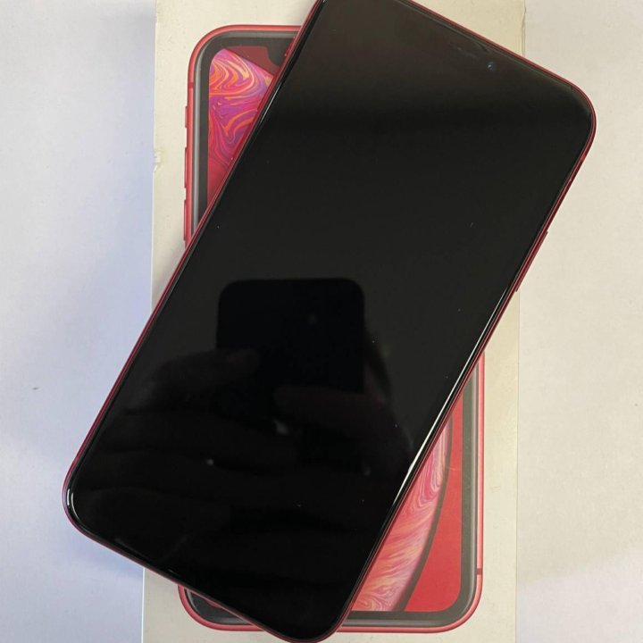 Телефон Iphone XR