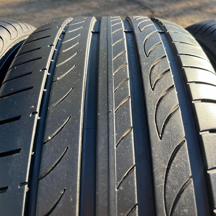 Лето Pirelli Powergy 235/55 R18 104V Почти Новые