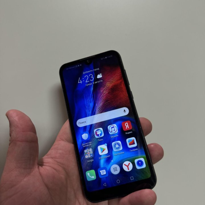 Продам Honor 8S 2/32Gb Black