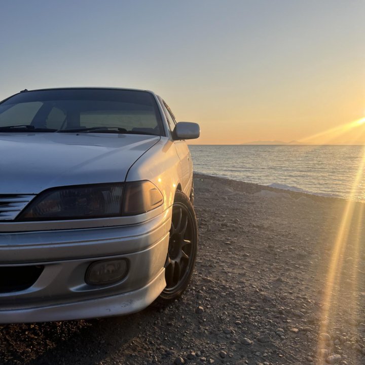 Toyota Carina, 1998