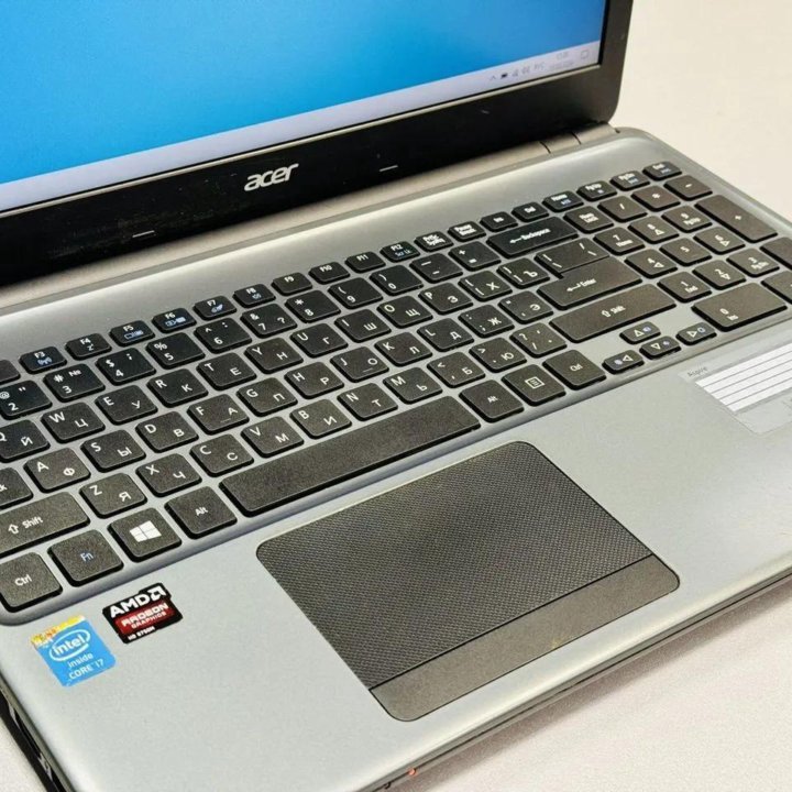 Ноутбук Acer / i7-4500U / 8G / SSD / Radeon 8600M