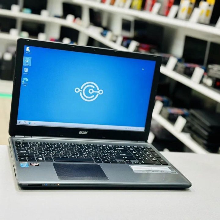 Ноутбук Acer / i7-4500U / 8G / SSD / Radeon 8600M