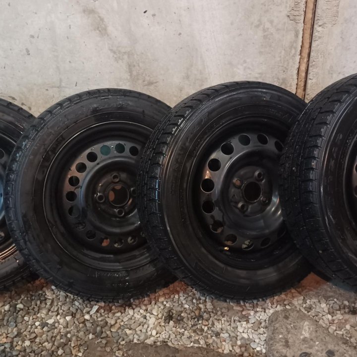 Комплект Goodyear Ice Navi Zea II 185/60/r15