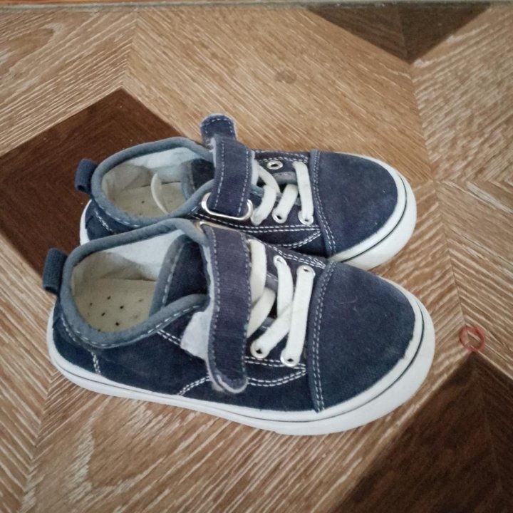 Обувь на мальчика