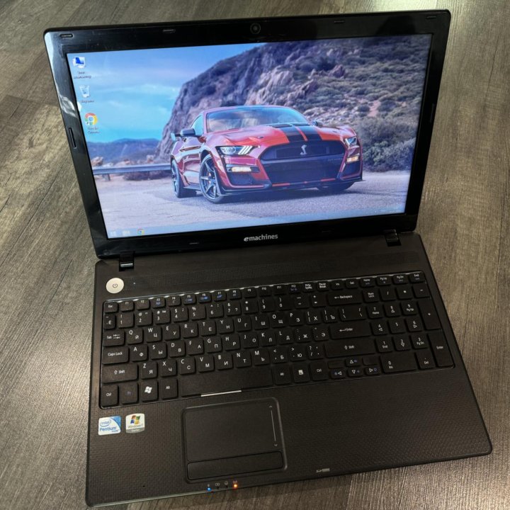 Продам ноутбук Acer Emachines E732Z i3/6Gb/256SSD