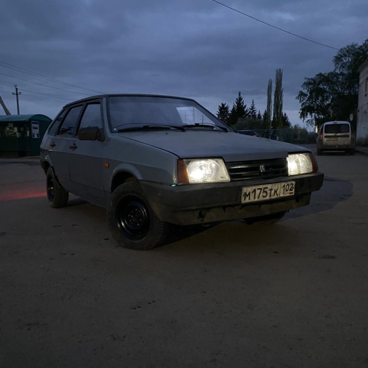 ВАЗ (Lada) 2109, 2002