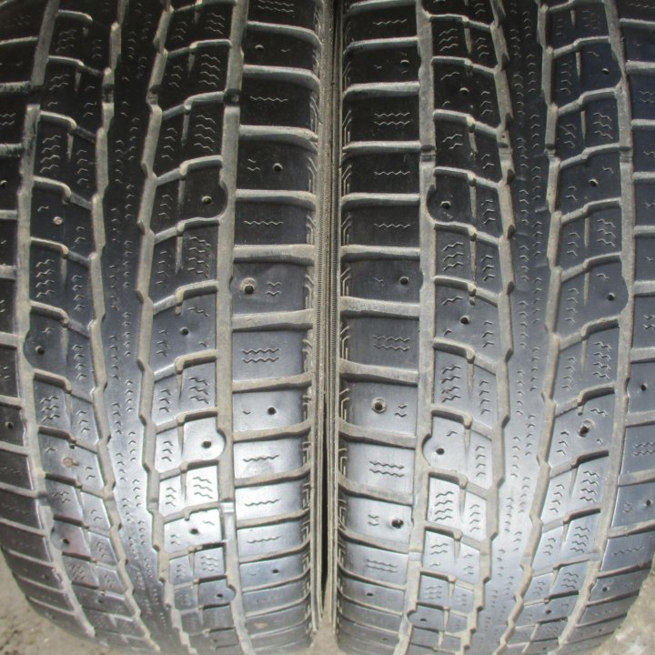 2шт 185 \ 65 R15 Dunlop