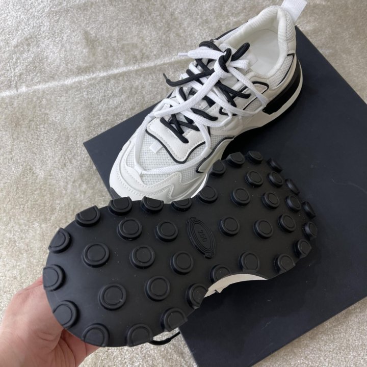 Кроссовки р:38