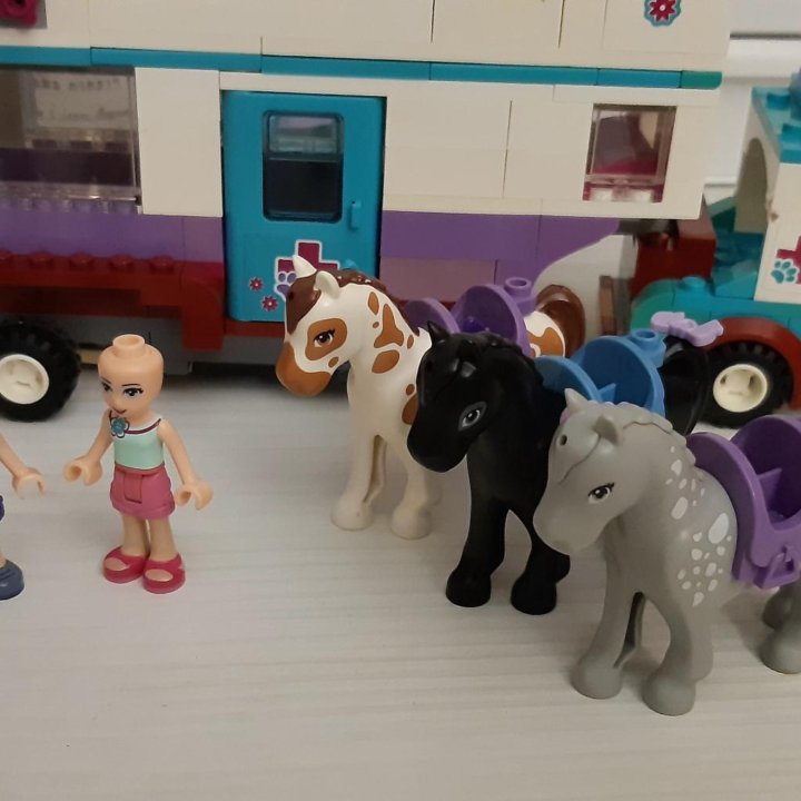 Lego friends пакетом