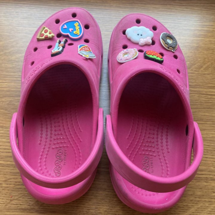 Crocs j1