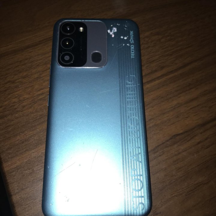 Смартфон техно спарк