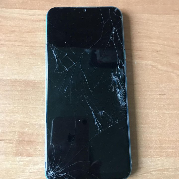 Смартфон техно спарк