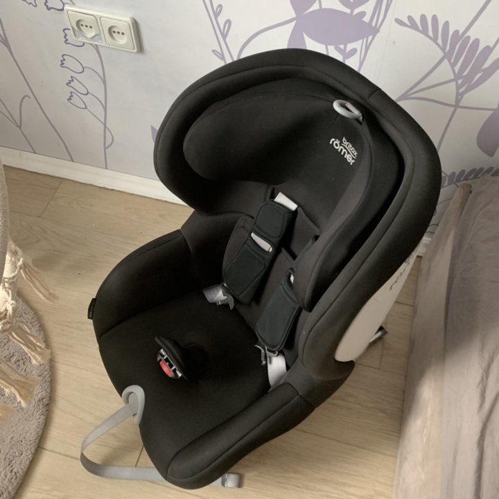 Автокресло Britax Römer Trifix (9-18 кг) группа 1