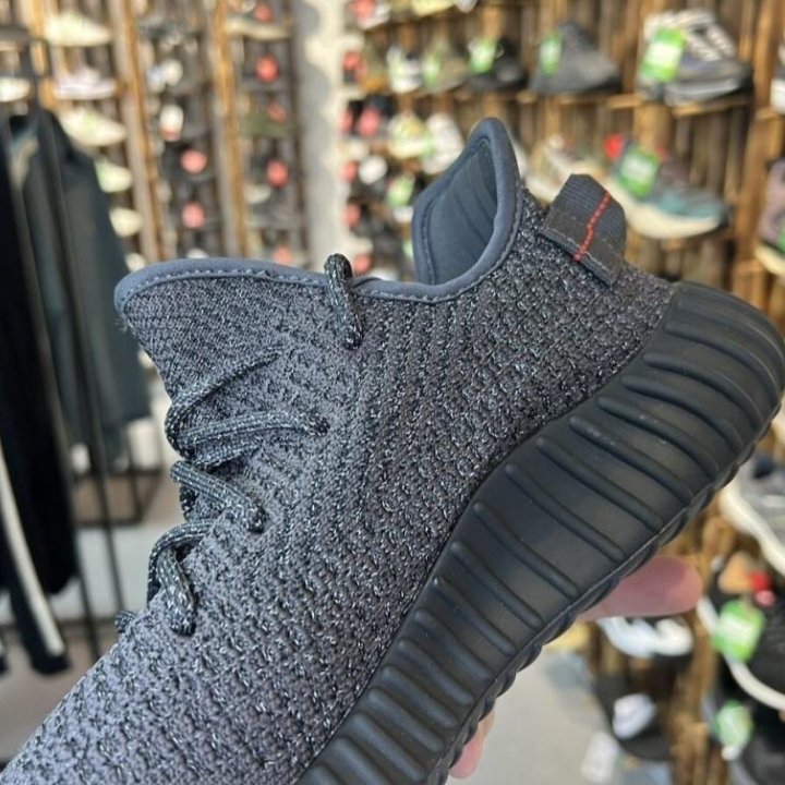 Кроссовки Adidas Yeezy Boost 350