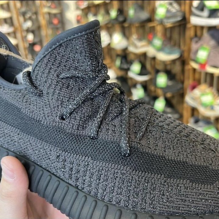 Кроссовки Adidas Yeezy Boost 350