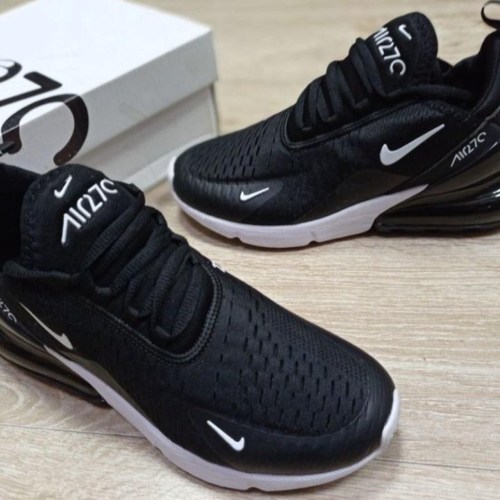 Кроссовки Nike Air Max 270