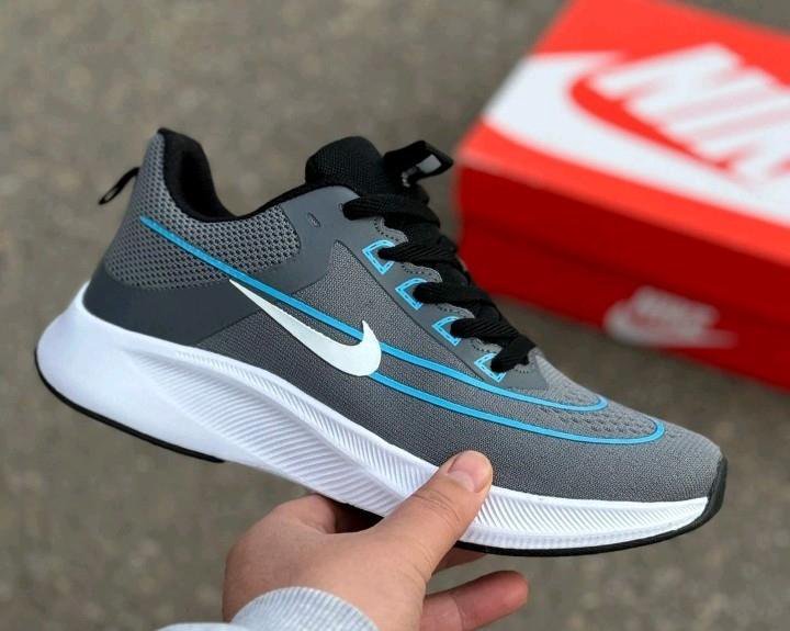 Кроссовки Nike air zoom