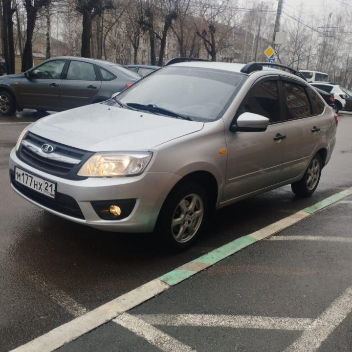 ВАЗ (Lada) Granta, 2015