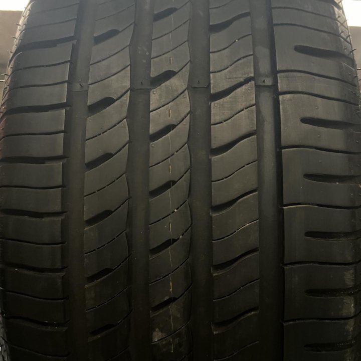 Roadstone N'Fera RU5 255/45 R20