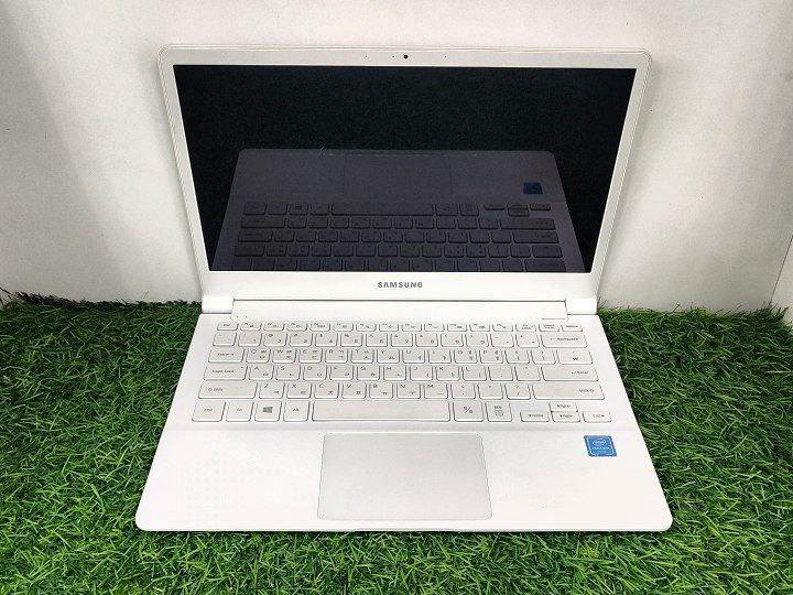 Шустрый Samsung (Pentium 4405U/ 4GB/ SSD128GB)