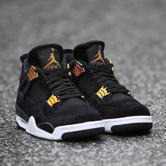 Air Jordan 4