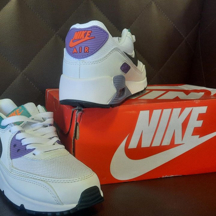 Кроссовки Nike air max