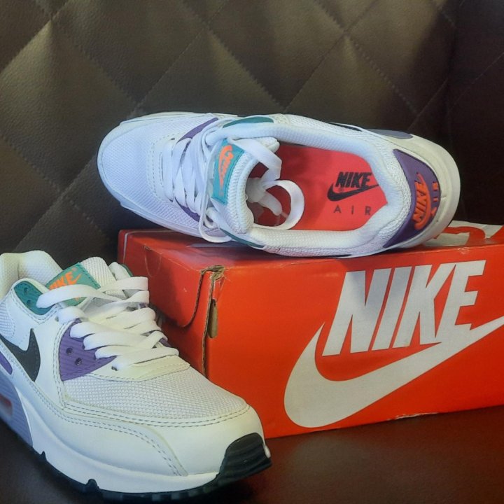 Кроссовки Nike air max