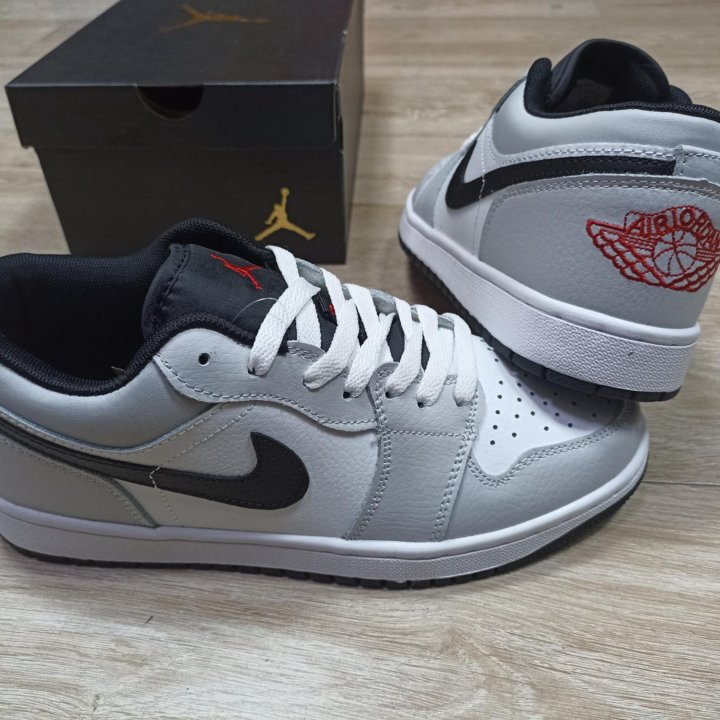 Nike Air Jordan 1 Low