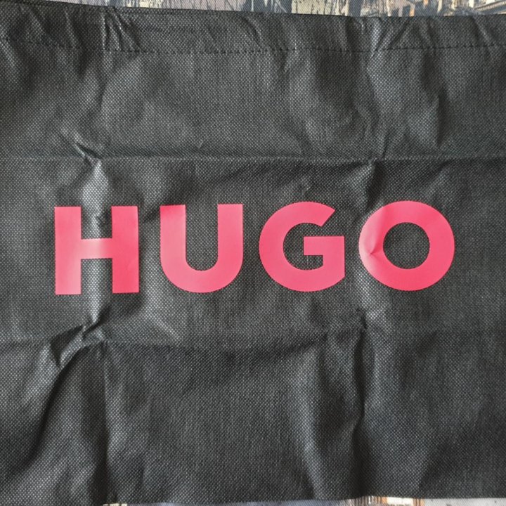 ПЫЛЬНИК HUGO