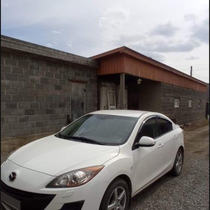 Mazda 3, 2010