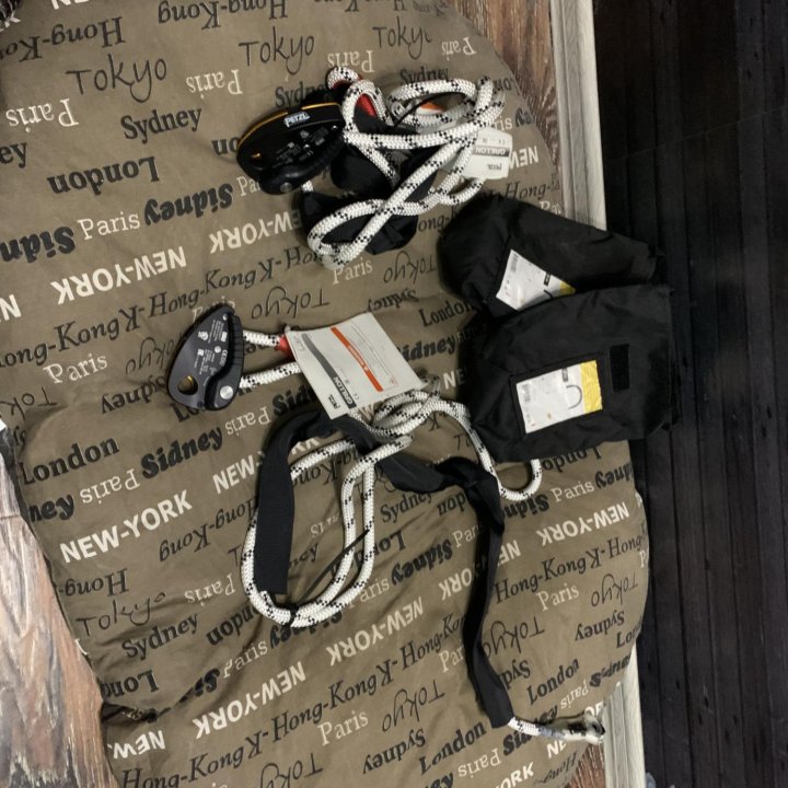 Petzl Grillon 2 штуки