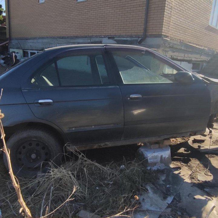 Nissan sunny