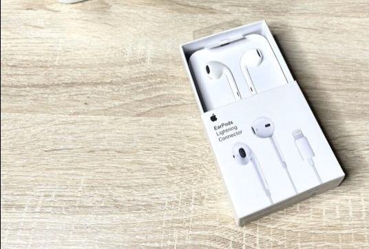 Наушники Earpods lightning