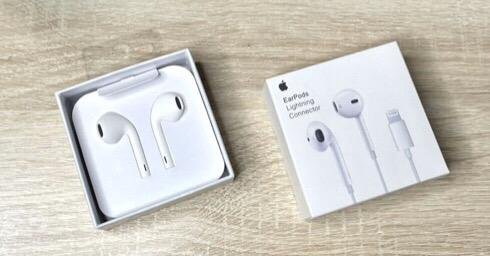 Наушники Earpods lightning