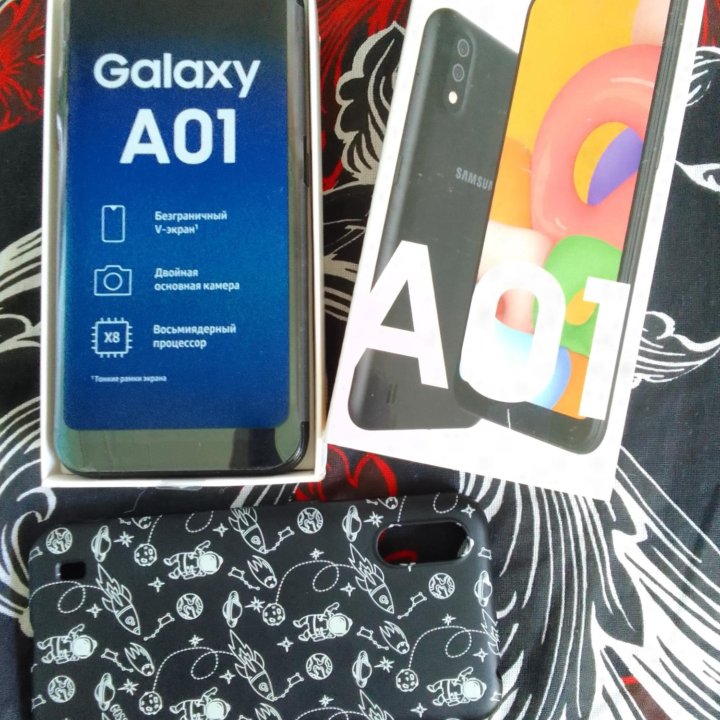 Телефон Samsung Galaxy a01