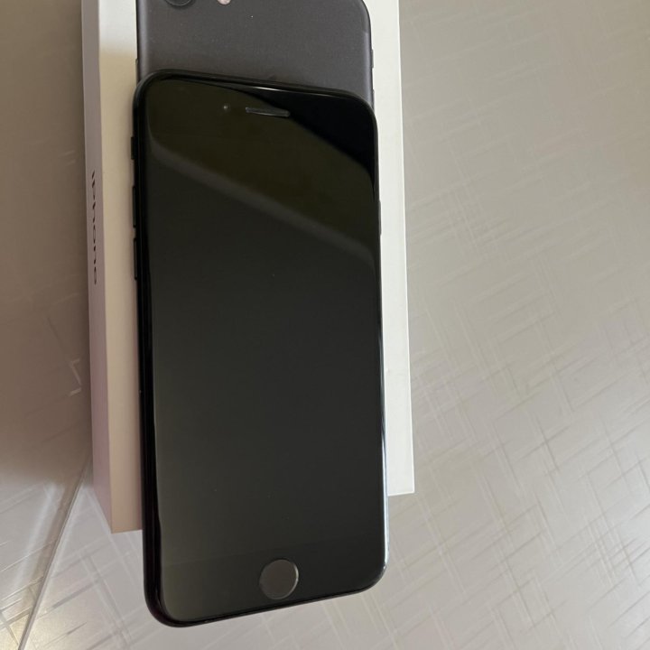 iPhone 7 32 gb