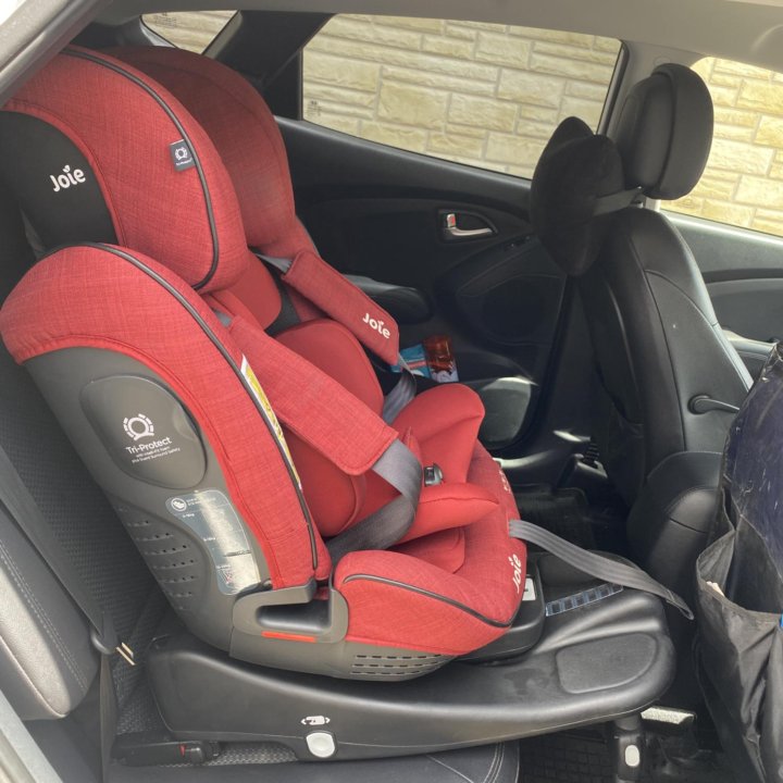 Автокресло JOIE Stages ISOFIX