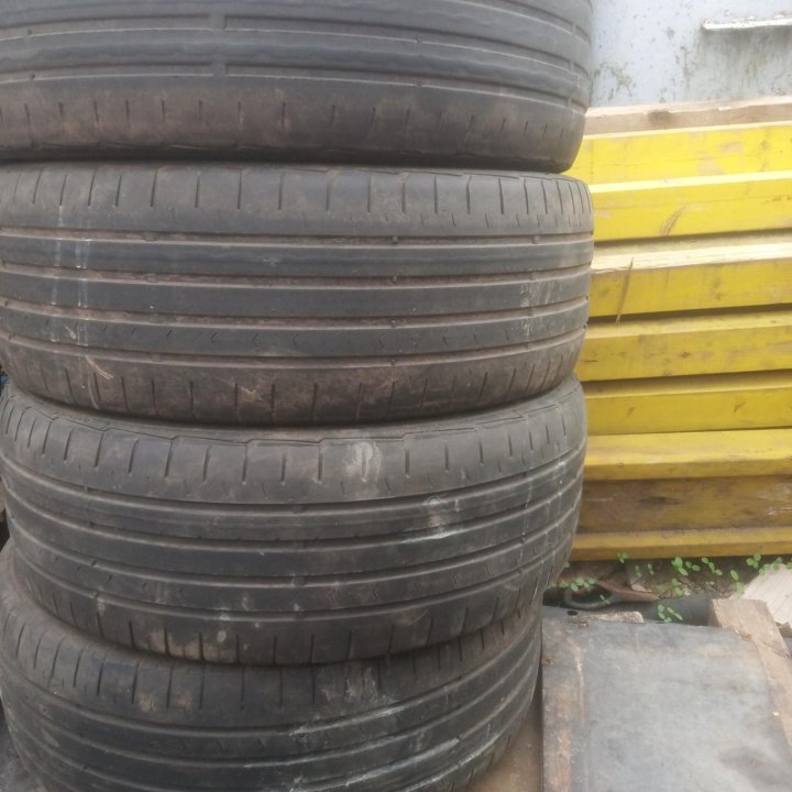 Continental ContiPremiumContact 5 205/55 R16