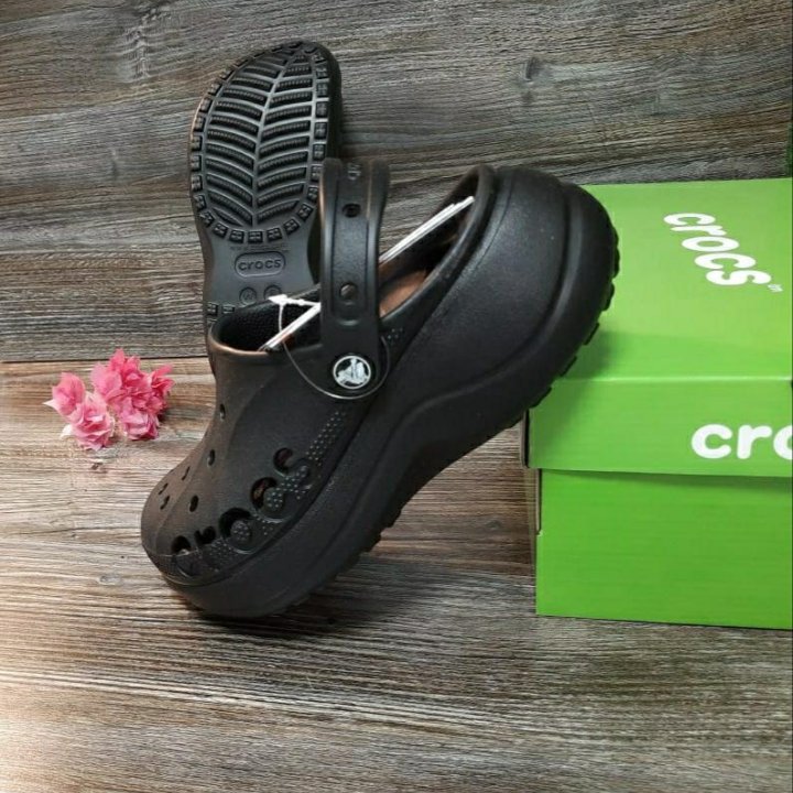 Crocs женские сабо платформа артикул 208186 черный