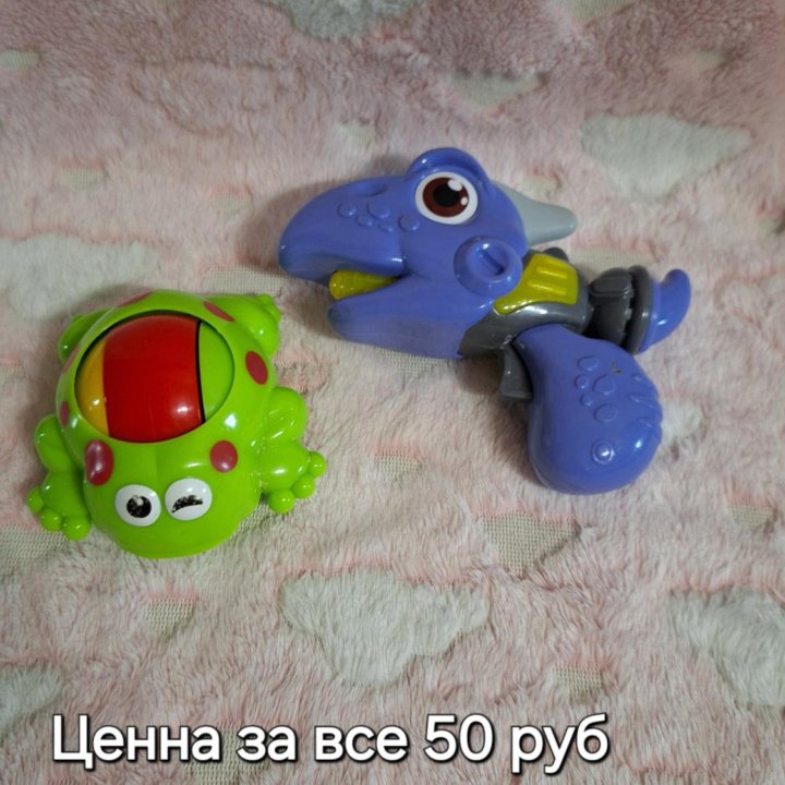 Игрушки для малышей до года