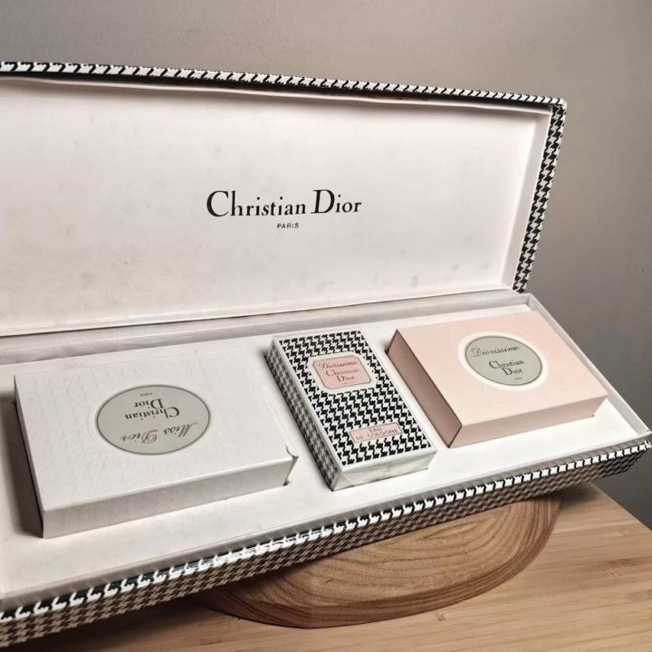 Набор Christian Dior 2 мыла, одеколон Diorissimo 26 мл 1979 года