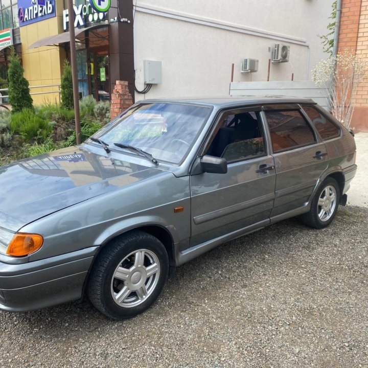 ВАЗ (Lada) 2114, 2011